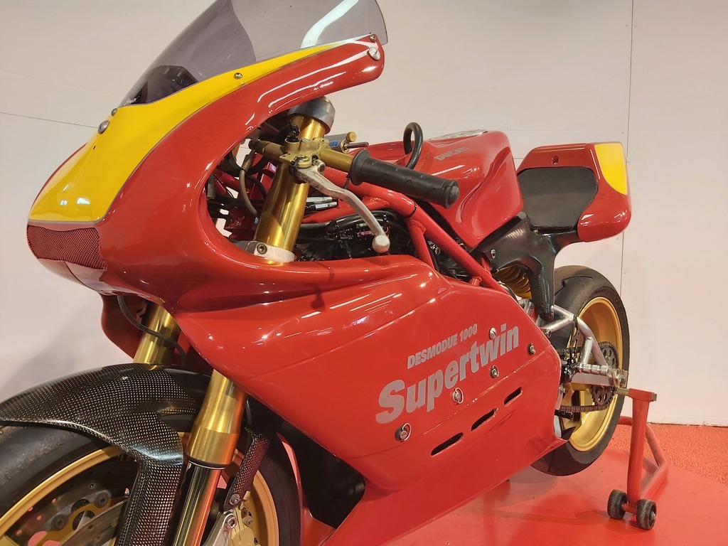 DUCATI SS 1000 DS