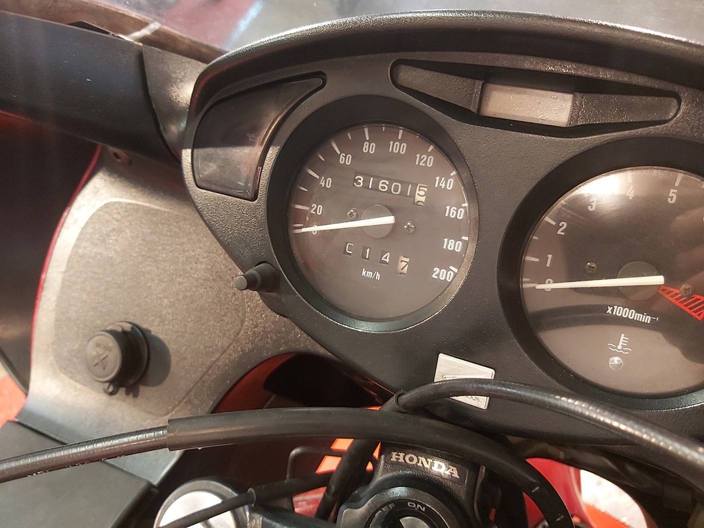 HONDA NT 650 V DEAUVILLE