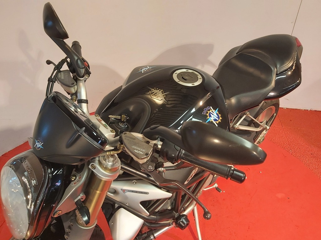 MV AGUSTA BRUTALE 750 S