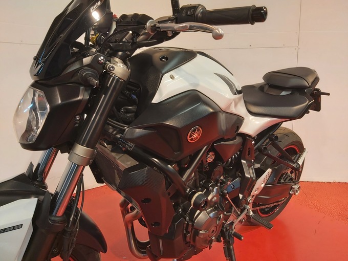YAMAHA MT 07 ABS