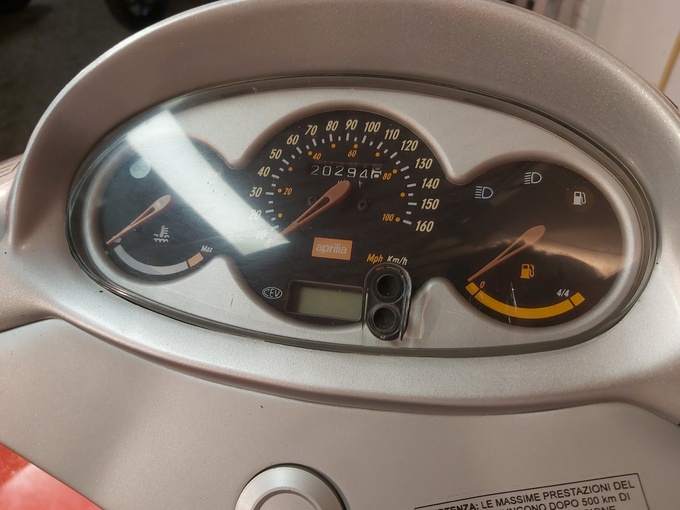APRILIA LEONARDO 150