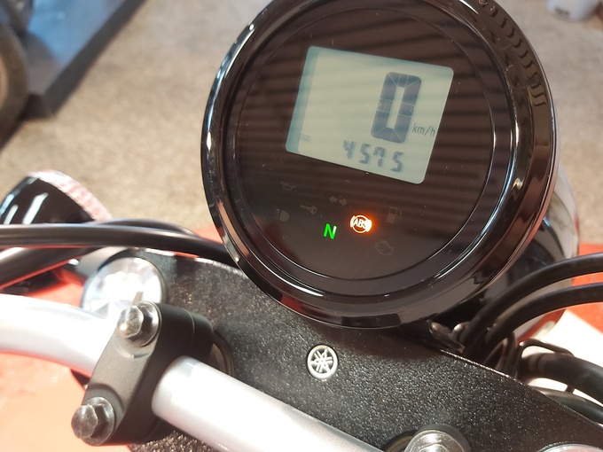 YAMAHA SCR 950