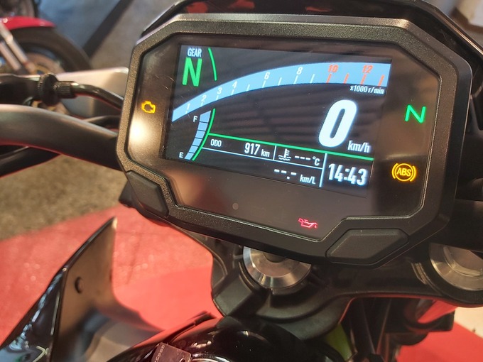 KAWASAKI Z650 ABS